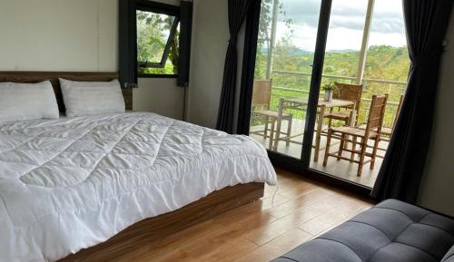 Family Room with Mountain View