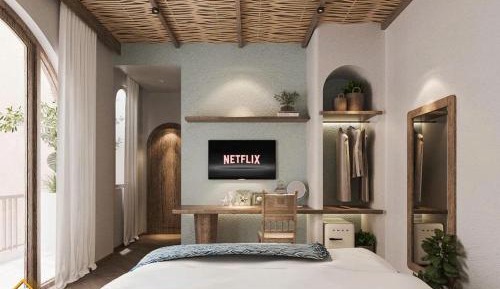 King Suite with Balcony