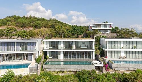 Villa with Sea View