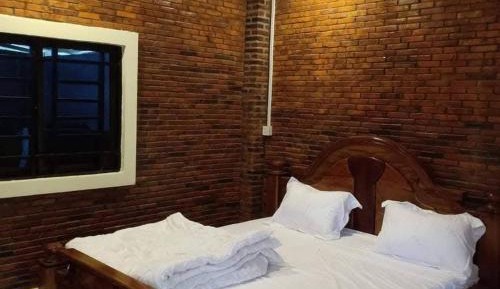 Double Room with Mountain View