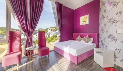 King Room with Spa Bath