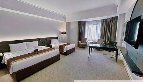 Pearl Prime Studio King Room