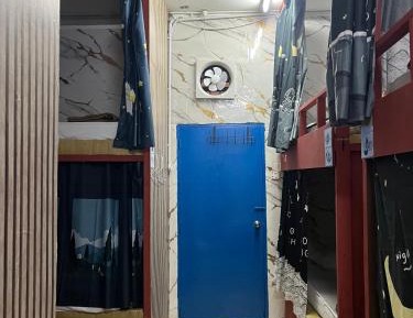 Bed in 8-Bed Mixed Dormitory Room