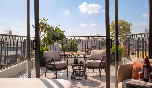 Prestige Terrace Suite - Skyline View
