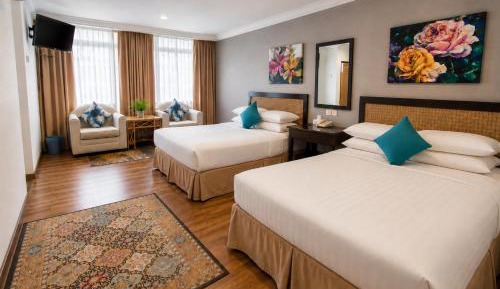Deluxe Family Room
