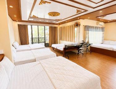 Mixed Dormitory Room