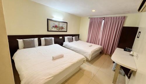 Quadruple Room with Shower