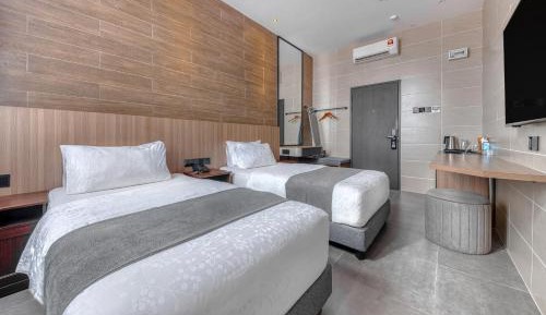 Deluxe Twin Room