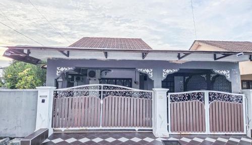 Five-Bedroom House