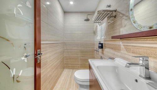 Family Room with Shower