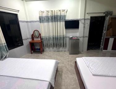 Quadruple Room with Balcony