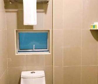 Economy Triple Room