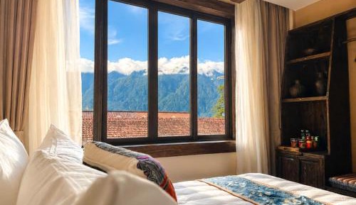 Double Room with Mountain View