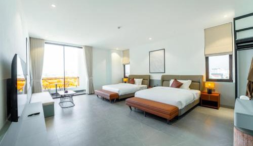 Twin Room with Balcony