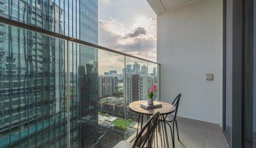 Deluxe One-Bedroom Apartment with City View