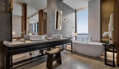 King Room with Tower View