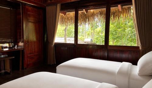 Twin Room with Balcony
