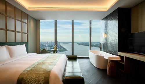 Suite with River View