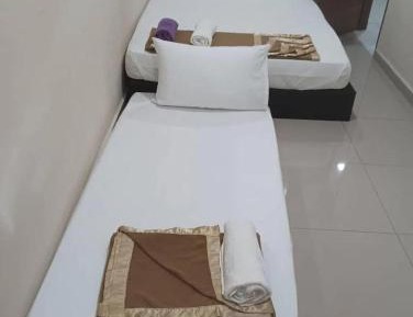 Basic Triple Room