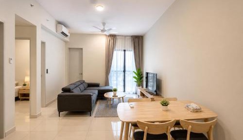 Two-Bedroom Apartment with City View