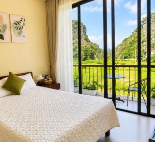 Double Room with Mountain View