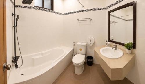 Twin Room with Private External Bathroom