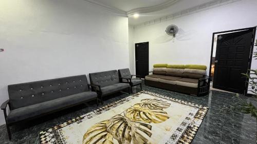 Three-Bedroom Vacation Home 
