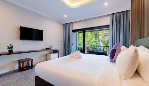 Deluxe King Room