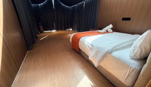 One-Bedroom Chalet