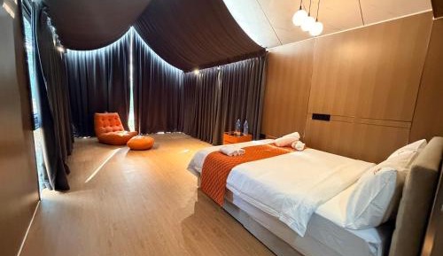 One-Bedroom Chalet