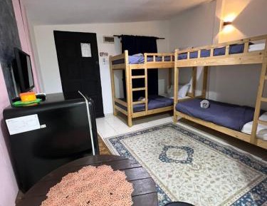 Quadruple Room with Bath