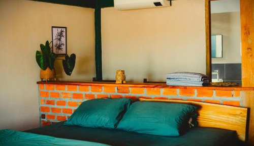 Deluxe Double Room with Balcony and Sea View