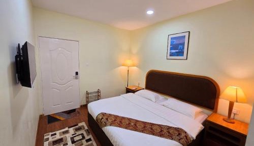 Deluxe Double Room with Balcony