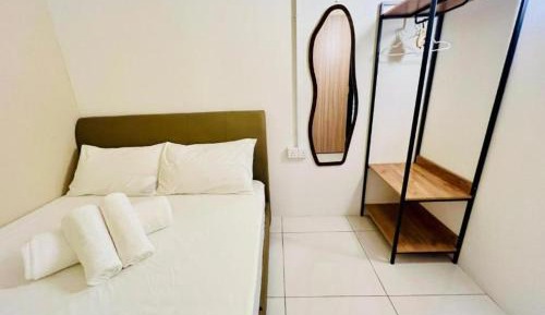 Double Room with Shared Bathroom