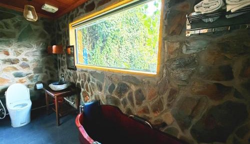 King Room with Garden View