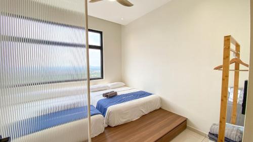 Apartment with City View
