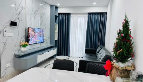 Three-Bedroom Deluxe Apartment