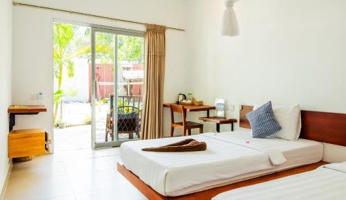 Superior Twin Room with Balcony