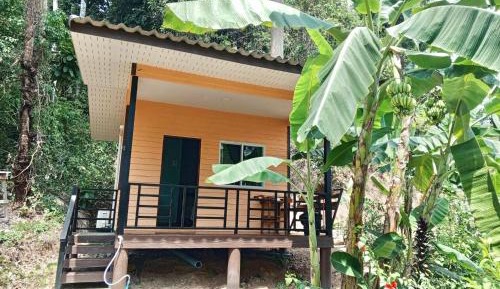 One-Bedroom Bungalow