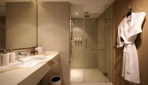 Executive Twin Room with Golf View