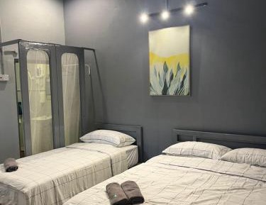 Triple Room with Private Bathroom