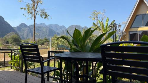 Double Room with Mountain View