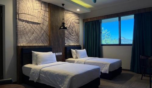 Standard Twin Room with Garden View