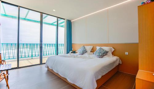 Deluxe Double Room with Sea View