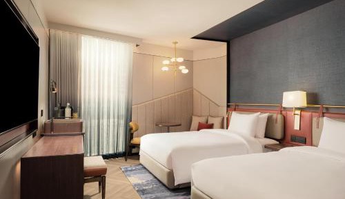 Twin Canopy Room