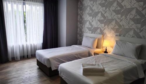 Deluxe Twin Room