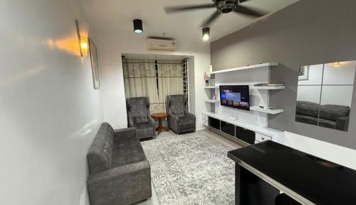 Apartment with City View