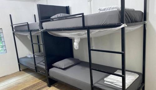 Mixed Dormitory Room