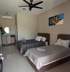 Executive Triple Room