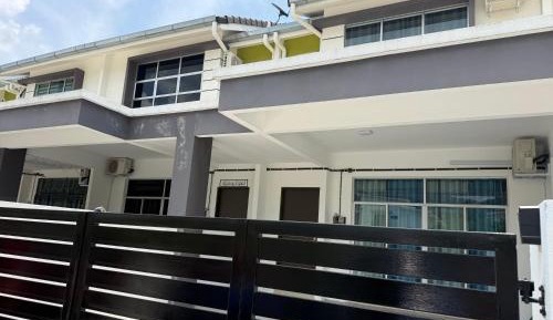 Four-Bedroom Vacation Home